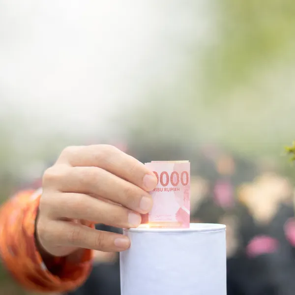 Sedekah: Amalan Sederhana yang Dampaknya Luar Biasa