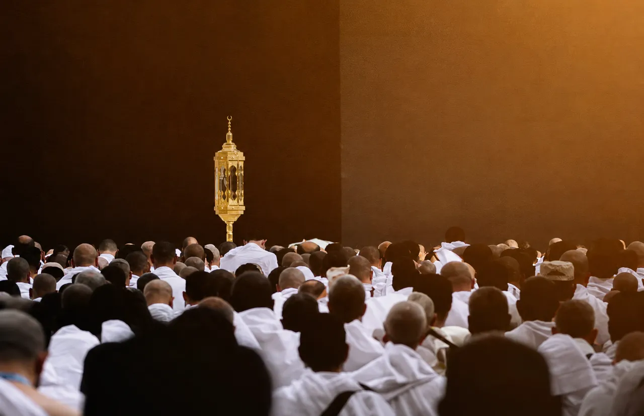 Perbanyak Istighfar: Kunci Ketenangan Hati, Kelapangan Rezeki, dan Jalan Keluar dari Masalah